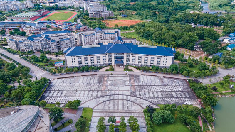 上海SMT贴片代工：揭秘关键注意事项