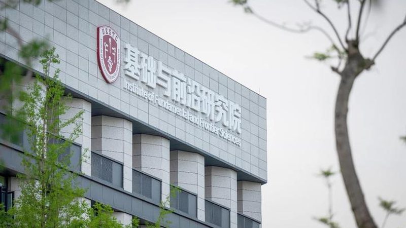 电子代加工与贴片加工：揭秘两者间的奥秘